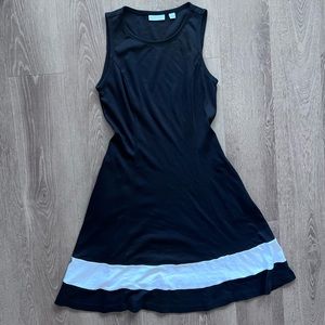 New York & Co Black/White Sleeveless Pullover Dress XS